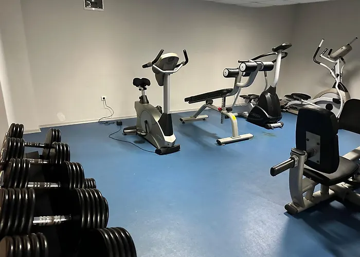 In Belvedere Club 班斯科