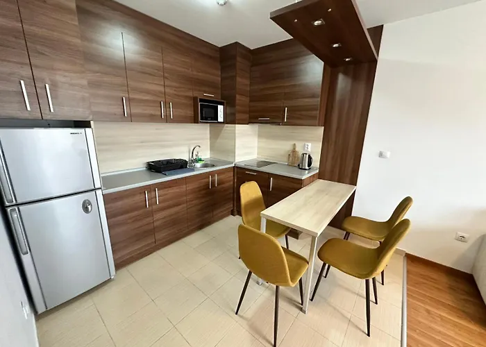 公寓 In Belvedere Club 班斯科