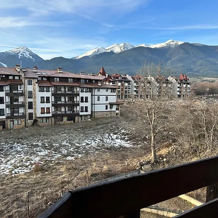 In Belvedere Club * בנסקו