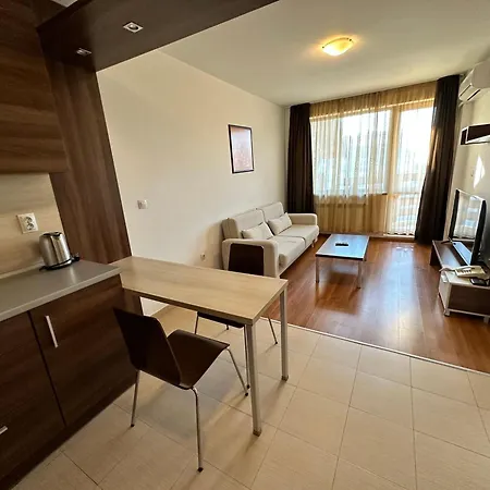 דירה In Belvedere Club *